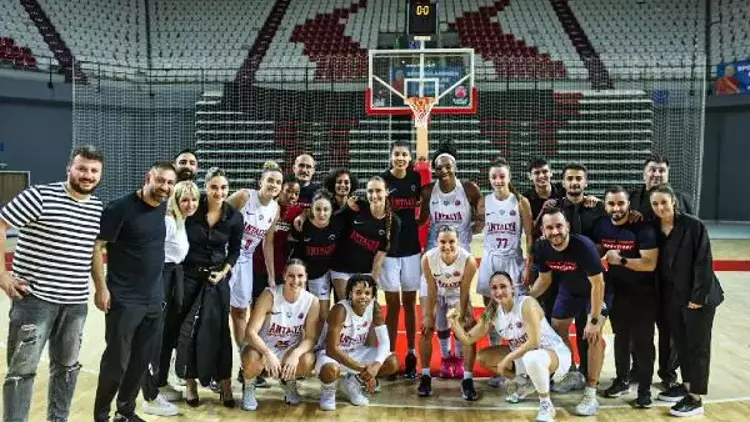 Antalya Büyükşehir Belediyespor Toroslar Basketbol, Lüksemburg’a yenildi