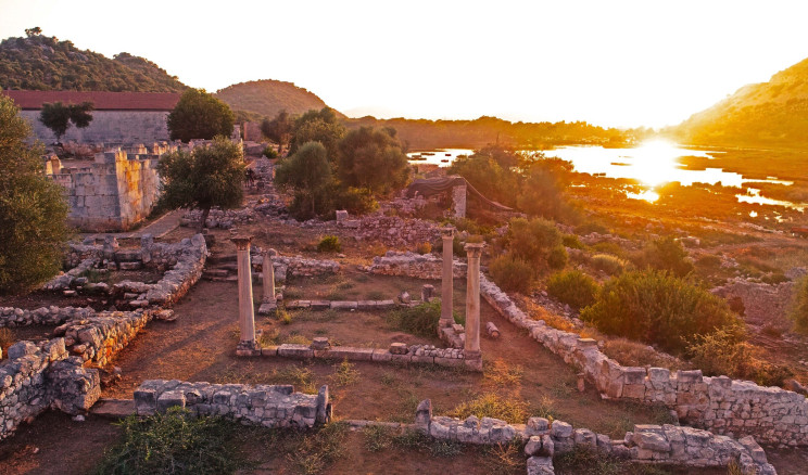 Myra-Andriake Kazıları Tamamlanmak Üzere