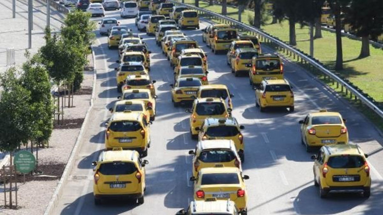 2 bin taksiciden ‘korsana hayır’ konvoyu