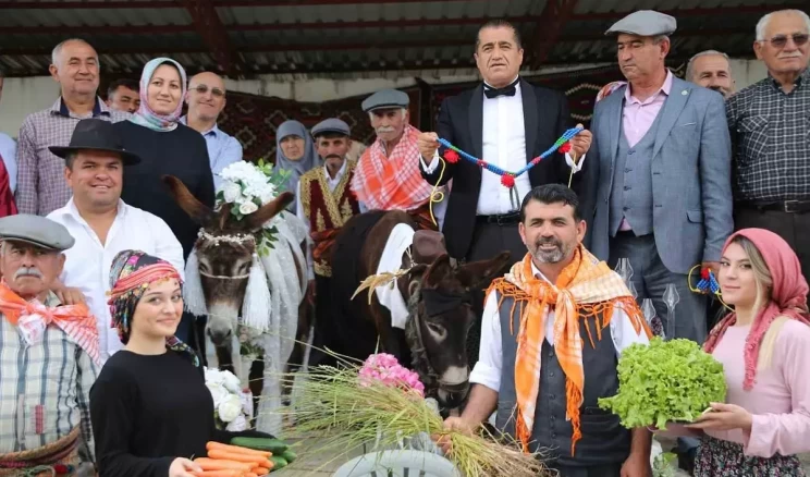 Antalya’da bir garip olay! Nesli tükeniyor diye düğün yaptılar
