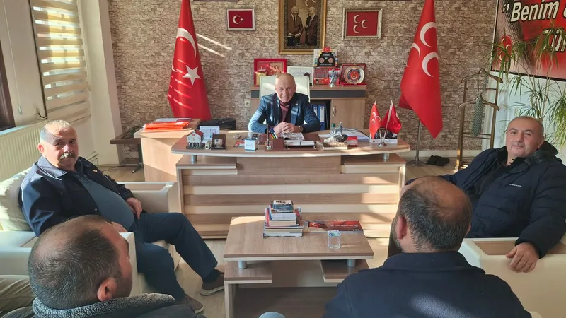 MHP İlçe başkanı Erdoğan Orhan: vatandaşı dinliyoruz