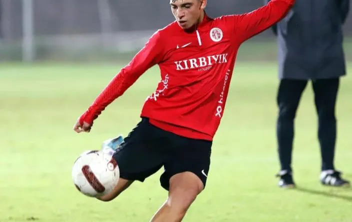 Bu şeref Hasan Yakup