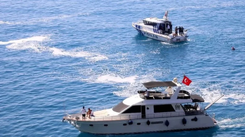 Düden’de düştü, Sıçan adasında çıktı